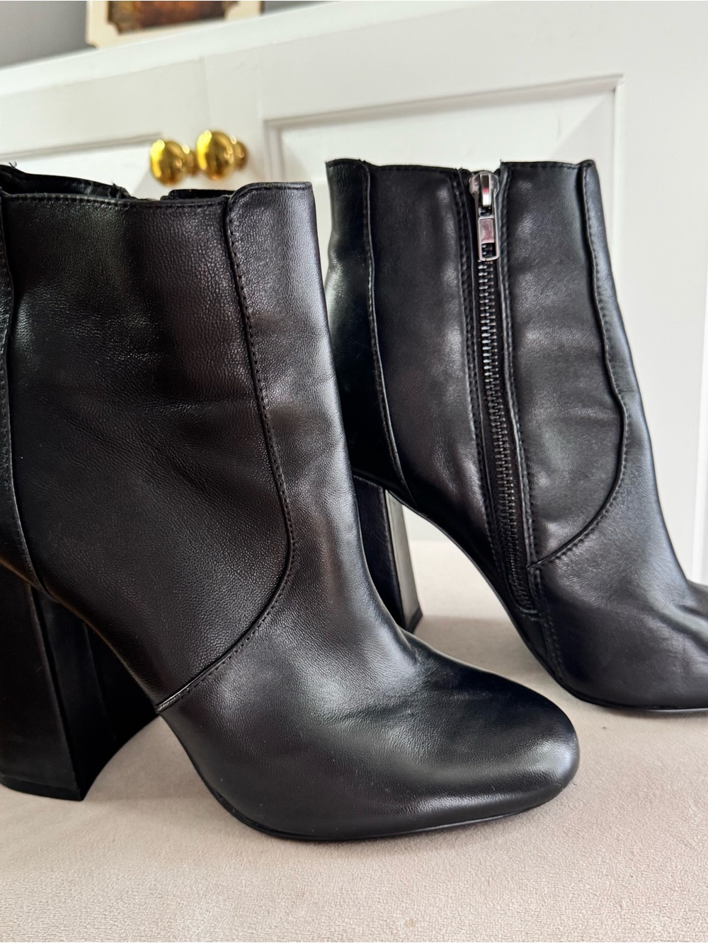 Steve Madden Black Leather Zip Block Heel Ankle Boots